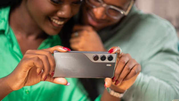 CAMON 40 